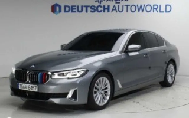 저신용중고차 5시리즈 (G30) 520i 럭셔리 매물 사진 4 - 2023/02 23,789km