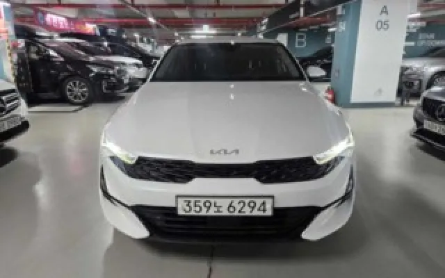 저신용중고차 K5 3세대 2.0 트렌디 매물 사진 3 - 2022/03 89,865km