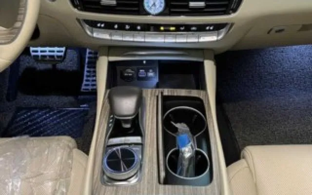 저신용중고차 더 뉴 K9 2세대 3.8 GDI AWD 매물 사진 1 - 2024/07 61,478km